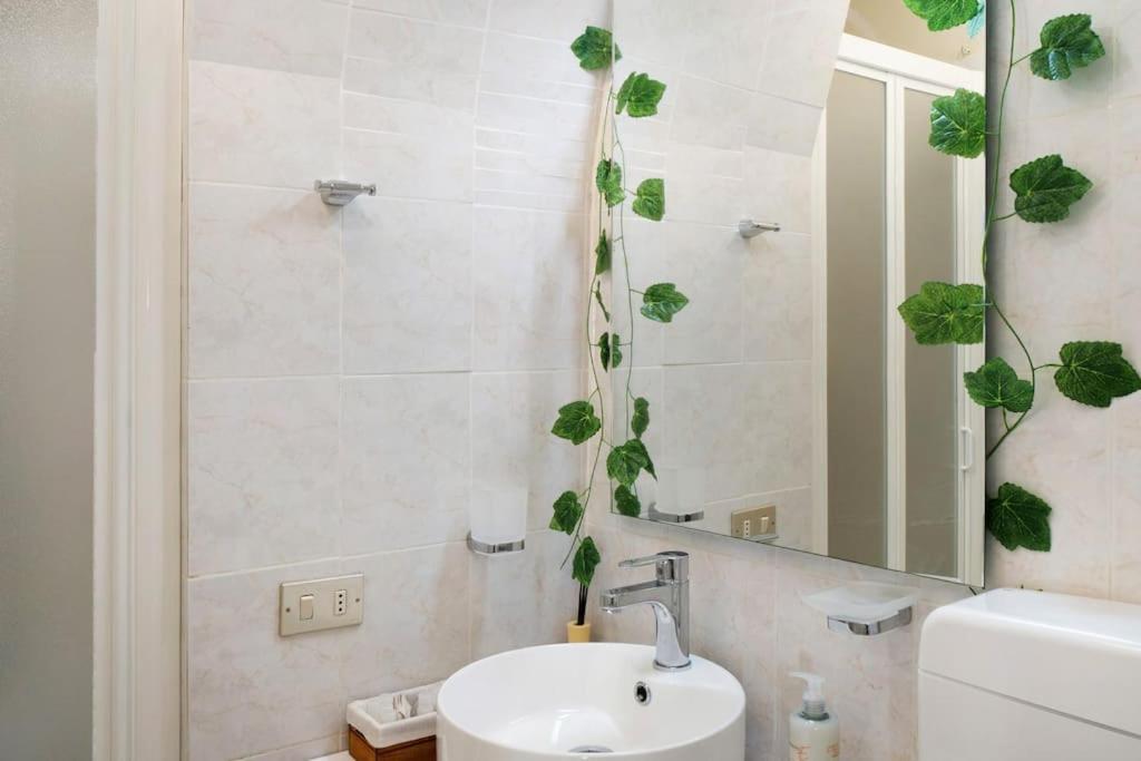 Casa Della Nonna Teresa Apartment Bordighera Ngoại thất bức ảnh