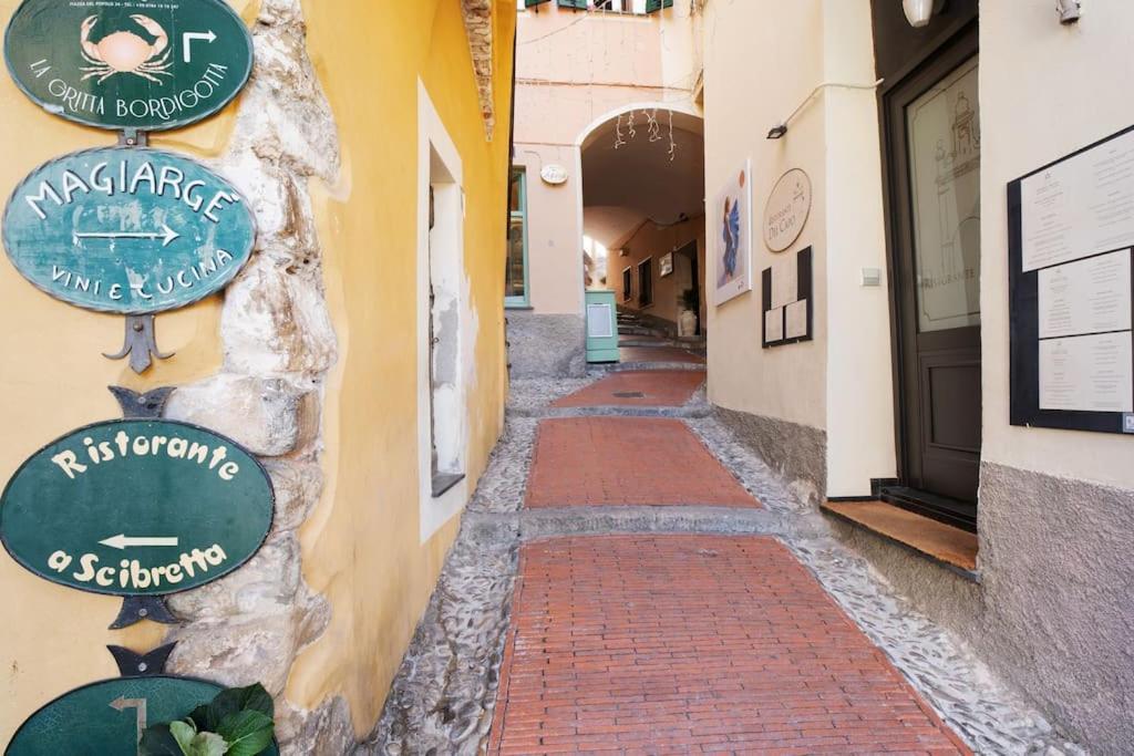 Casa Della Nonna Teresa Apartment Bordighera Ngoại thất bức ảnh